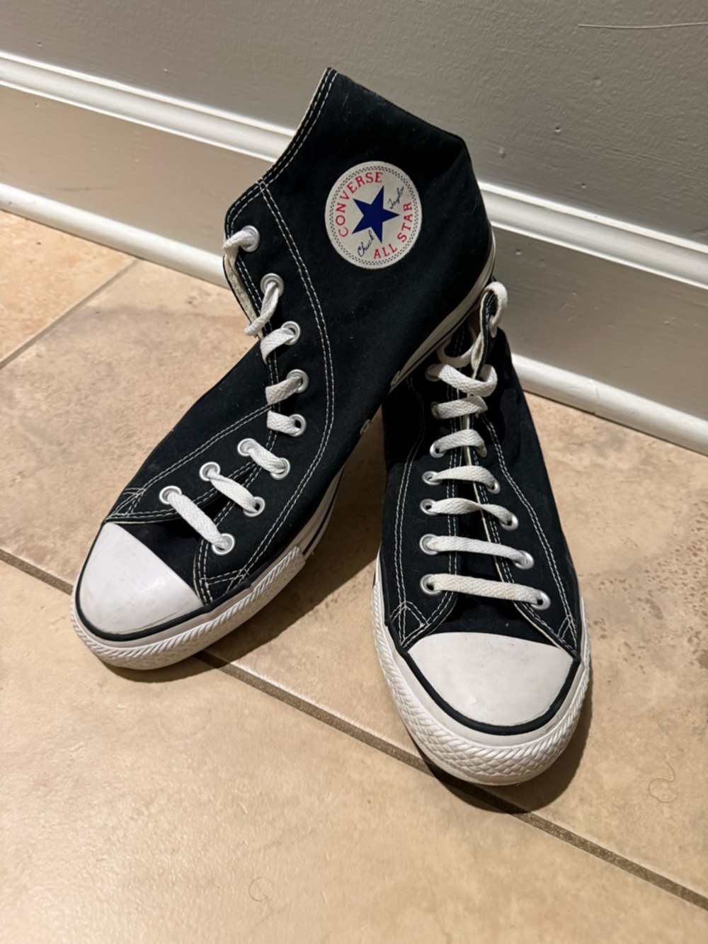 Men’s Converse Chuck Taylor All Star shoes